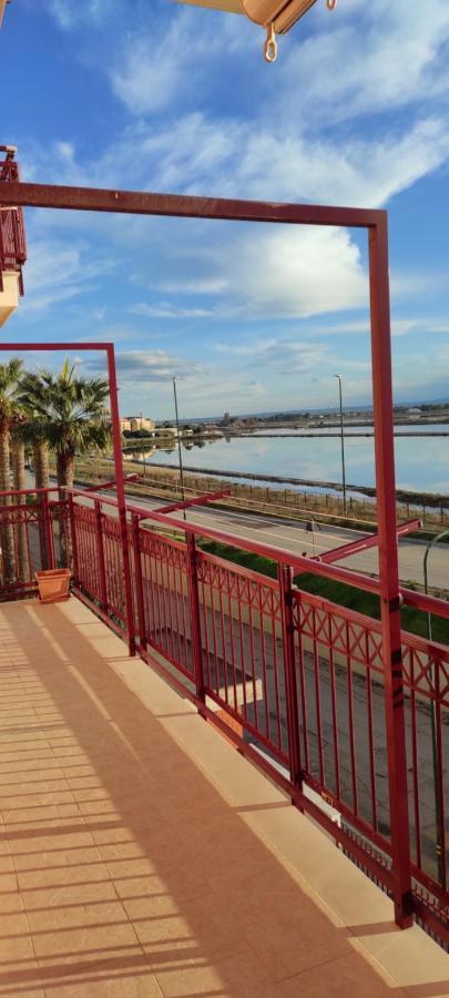 La Darsena Rooms Margherita di Savoia Kültér fotó